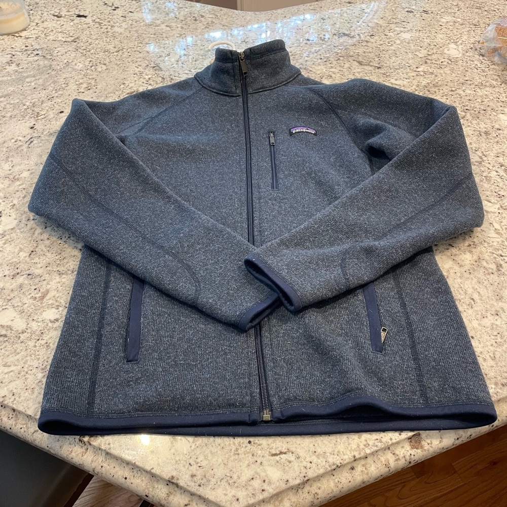 lightly used Patagonia new Navy color